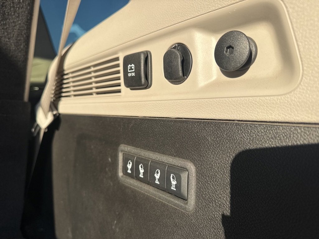 2023 Jeep Wagoneer Series III