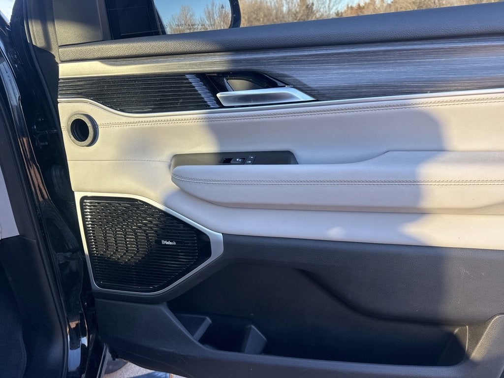 2023 Jeep Wagoneer Series III