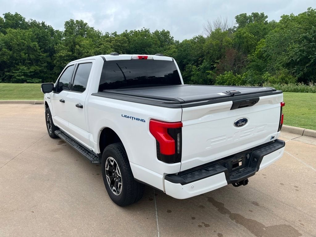 2023 Ford F-150 Lightning Pro