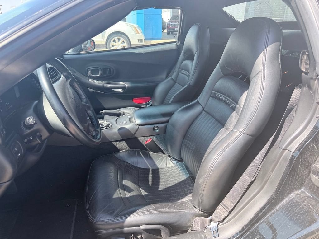 2003 Chevrolet Corvette Base