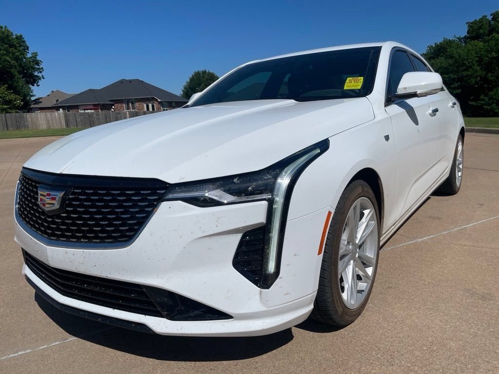 2026 Cadillac CT4 Luxury