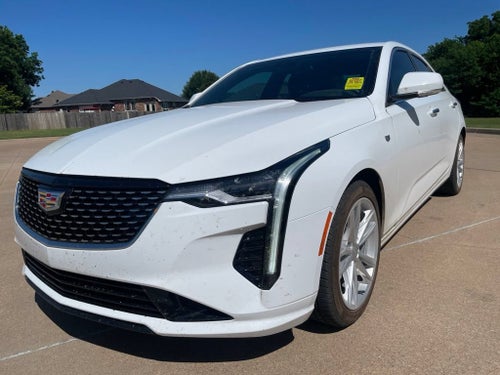 2026 Cadillac CT4 Luxury