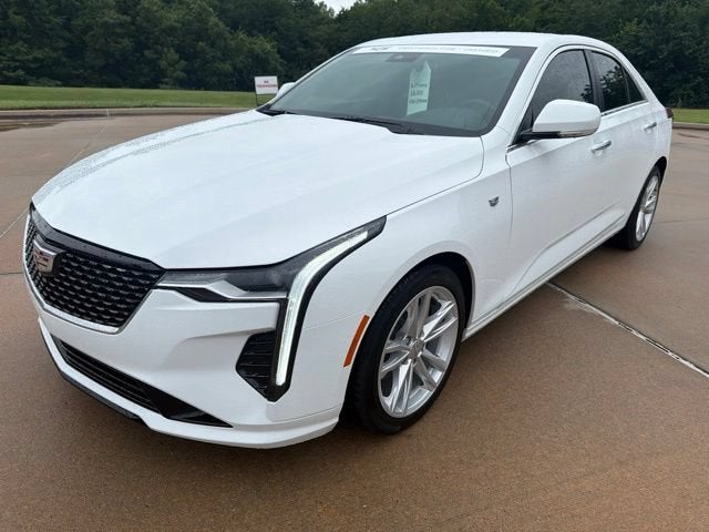 2026 Cadillac CT4 Luxury