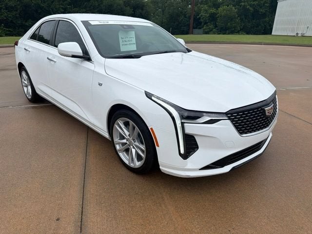 2026 Cadillac CT4 Luxury