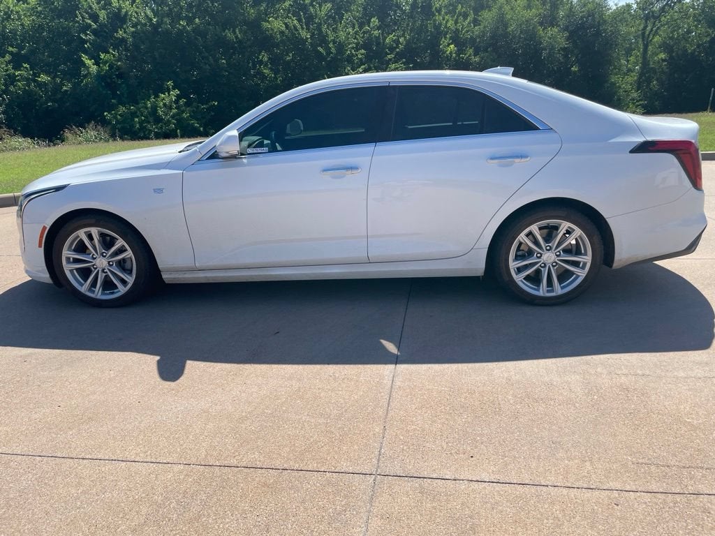2026 Cadillac CT4 Luxury