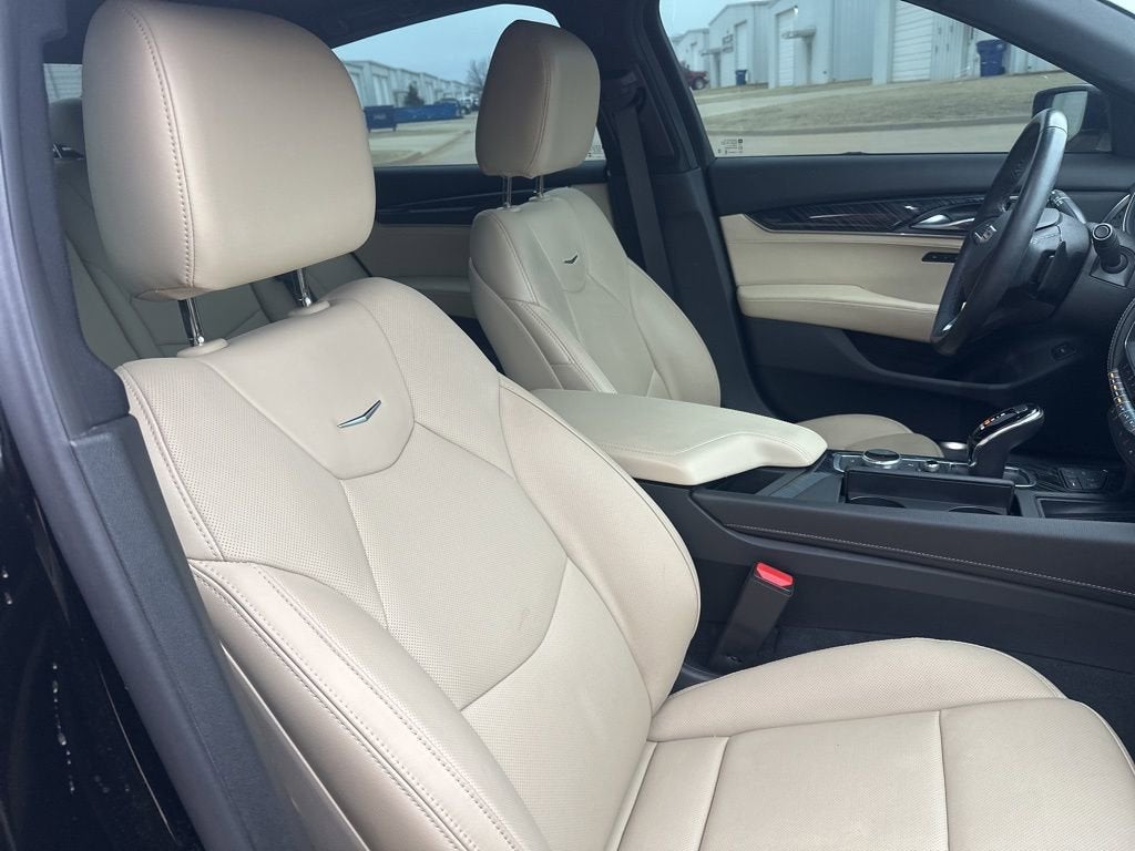 2024 Cadillac CT5 Premium Luxury