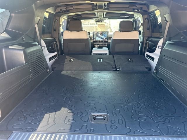 2024 GMC HUMMER EV SUV 2X