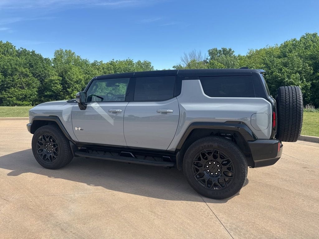 2024 GMC HUMMER EV SUV 2X