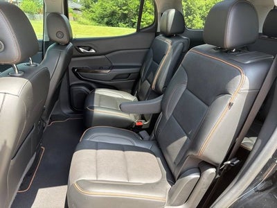 2021 GMC Acadia AT4
