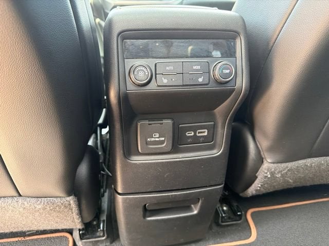 2021 GMC Acadia AT4