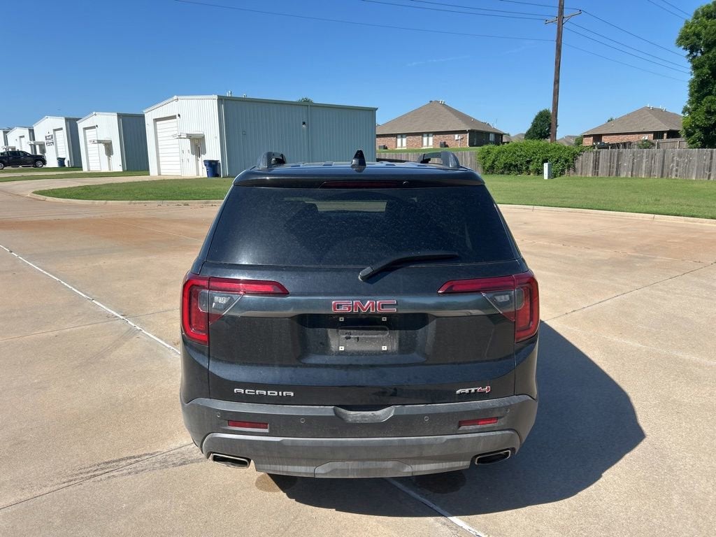 2021 GMC Acadia AT4