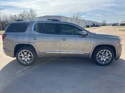 2022 GMC Acadia Denali