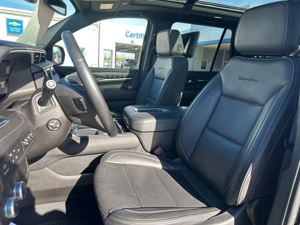 2023 GMC Yukon Denali