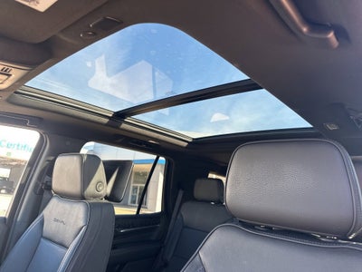 2023 GMC Yukon Denali