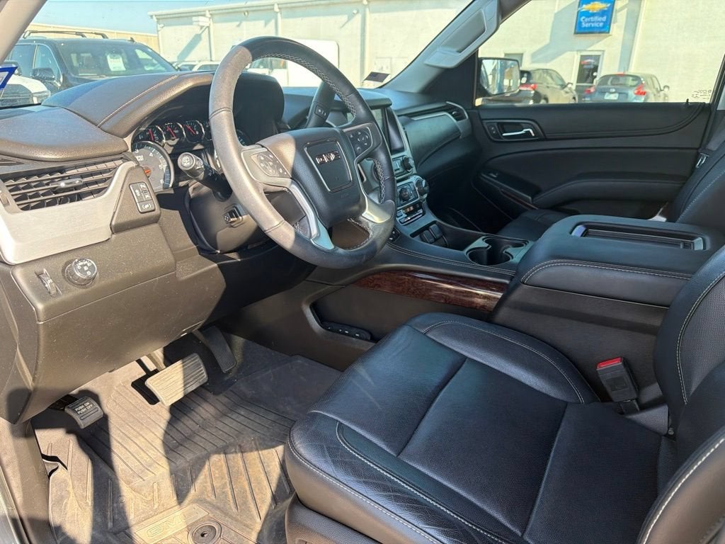 2019 GMC Yukon XL SLT
