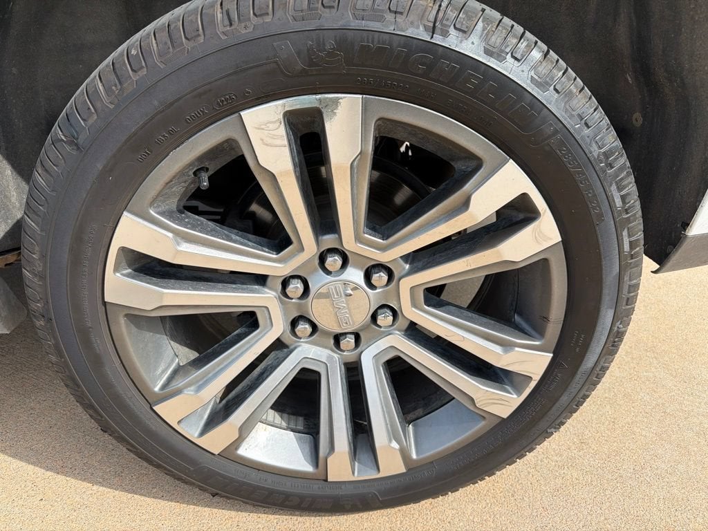 2017 GMC Yukon Denali