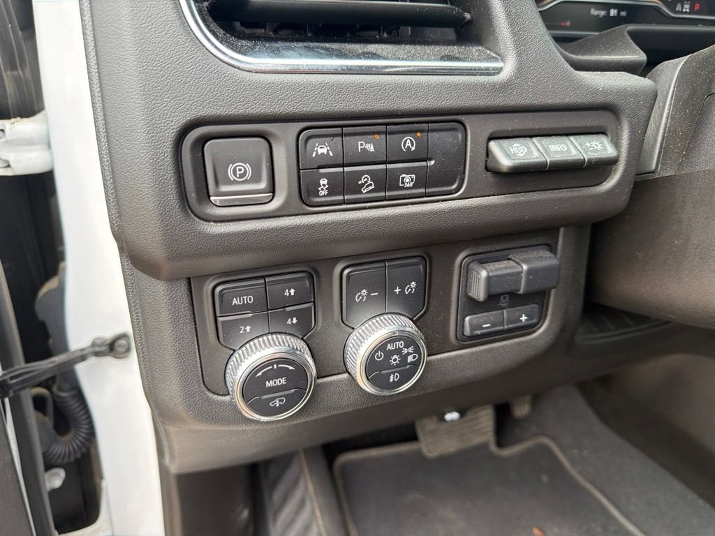 2023 GMC Yukon AT4