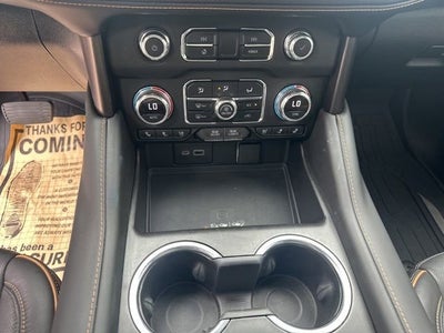 2022 GMC Yukon AT4