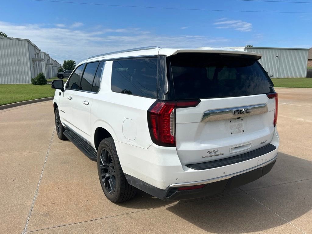 2023 GMC Yukon XL SLT