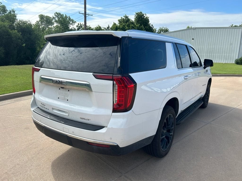2023 GMC Yukon XL SLT