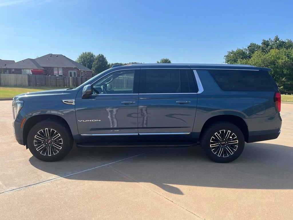 2025 GMC Yukon XL Elevation