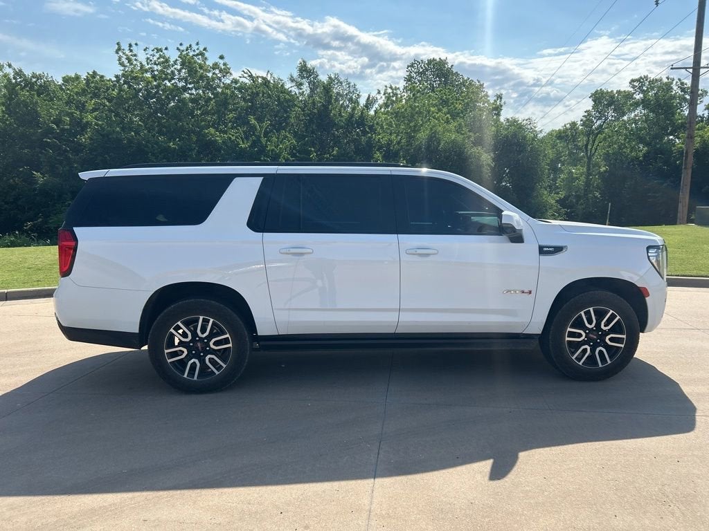 2023 GMC Yukon XL AT4
