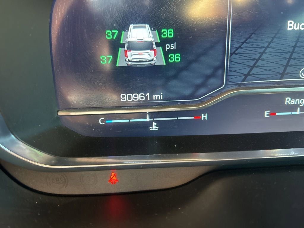 2023 GMC Yukon XL AT4
