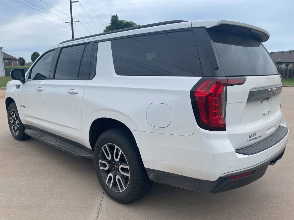 2023 GMC Yukon XL AT4