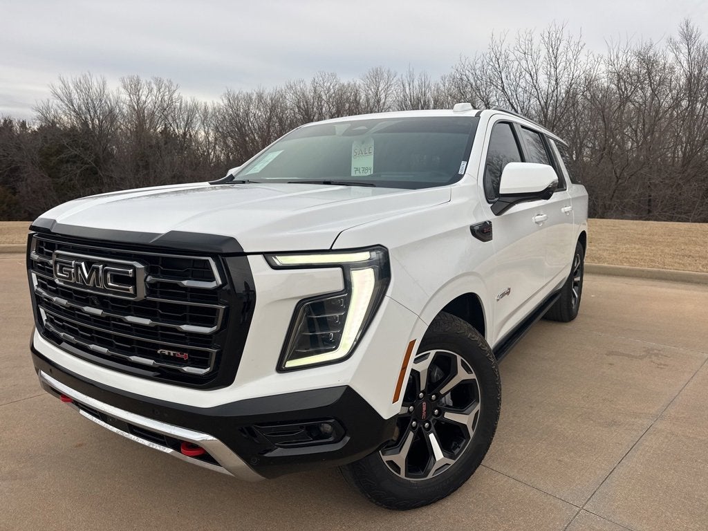 2025 GMC Yukon XL AT4