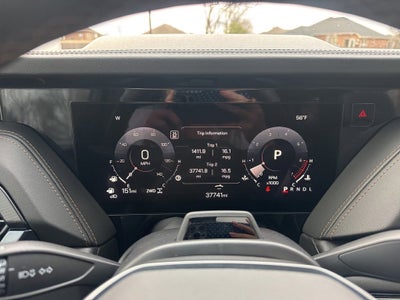 2025 GMC Yukon XL AT4