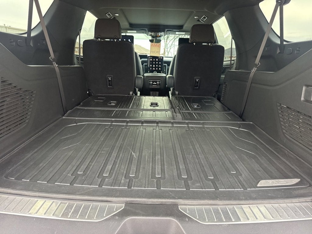 2025 GMC Yukon XL AT4