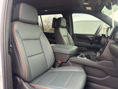 2025 GMC Yukon XL AT4