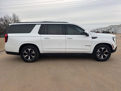 2025 GMC Yukon XL AT4