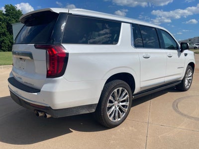 2022 GMC Yukon XL Denali