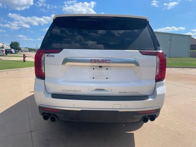 2022 GMC Yukon XL Denali