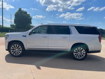 2022 GMC Yukon XL Denali