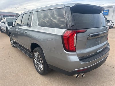 2023 GMC Yukon XL Denali Ultimate