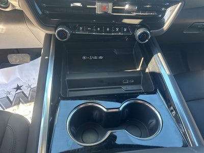 2025 Chevrolet Suburban LT