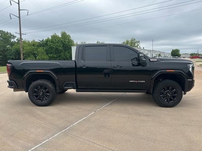 2024 GMC Sierra 2500 HD AT4