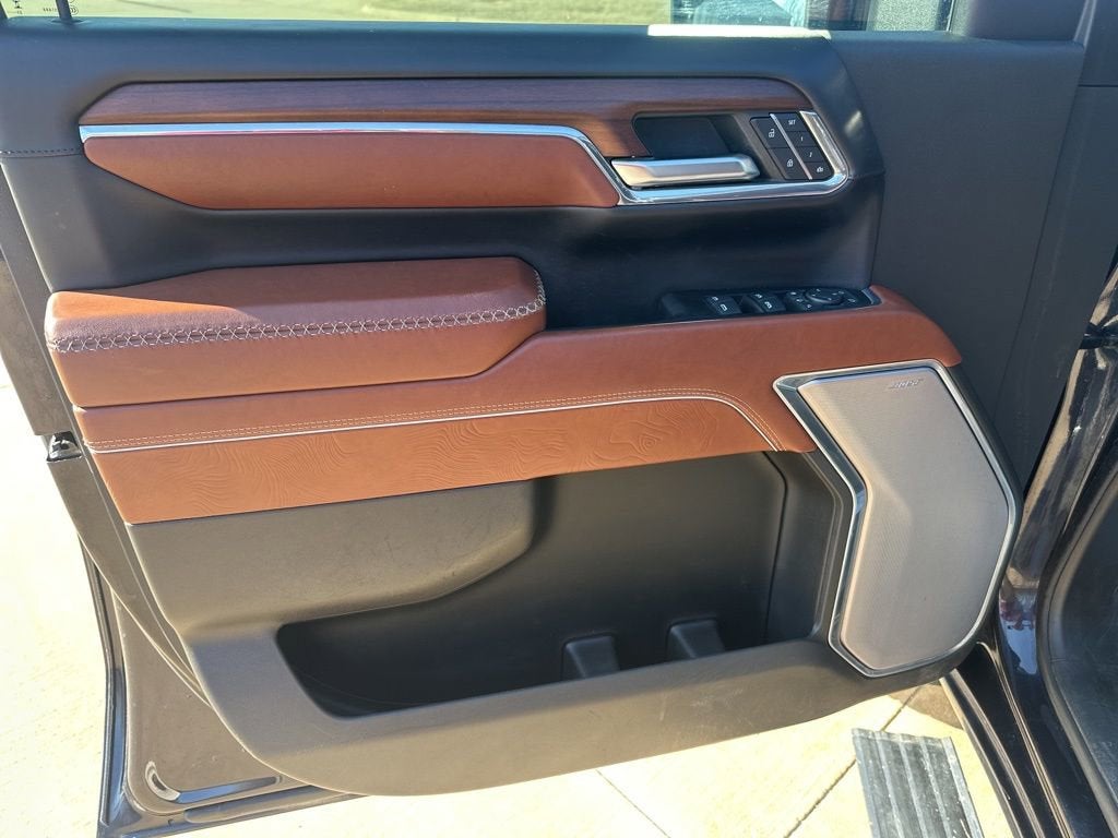 2024 GMC Sierra 3500 HD Denali Ultimate