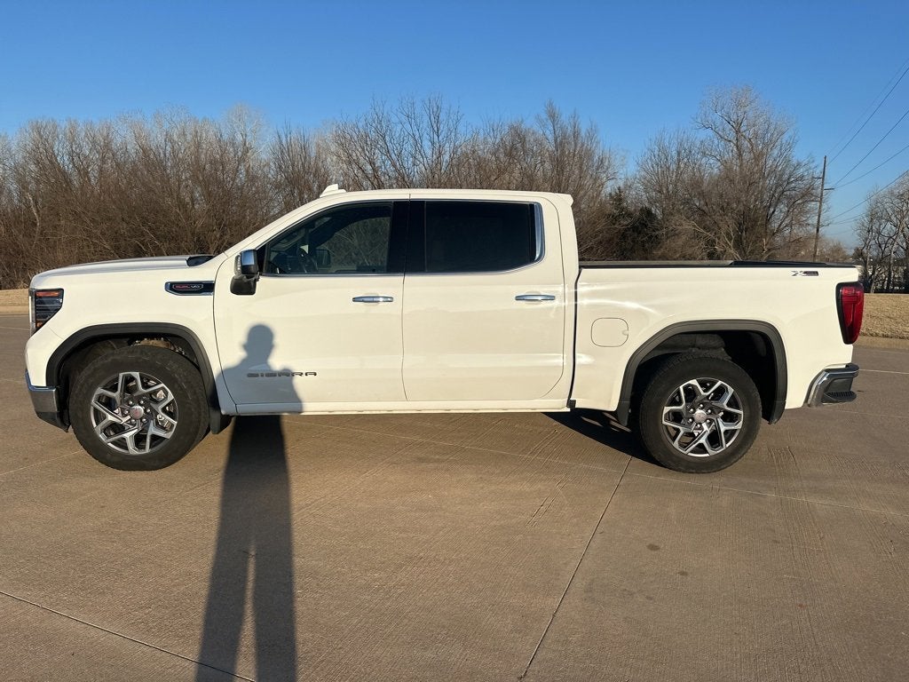 2023 GMC Sierra 1500 SLT