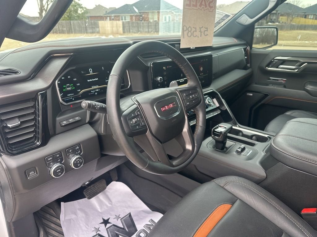 2024 GMC Sierra 1500 AT4