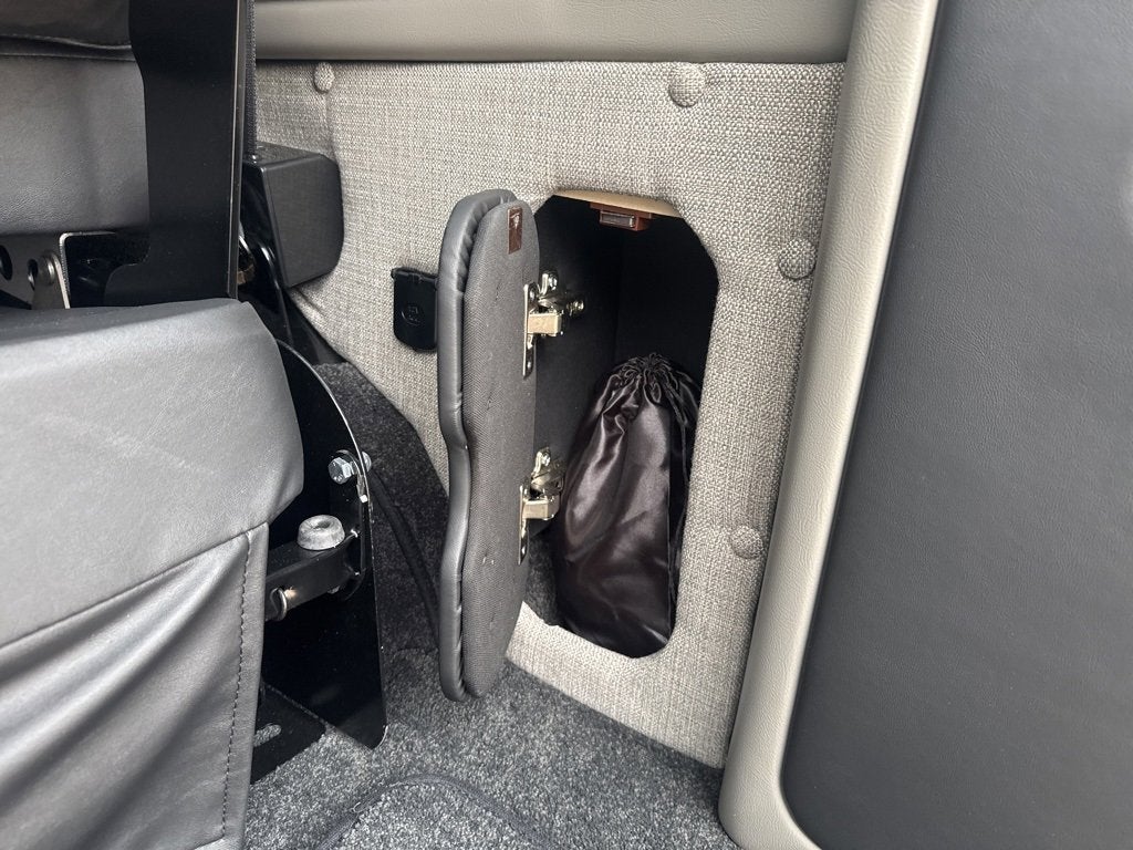 2025 GMC Savana Cargo 2500 Work Van