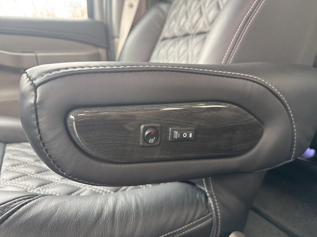 2025 GMC Savana Cargo 2500 Work Van