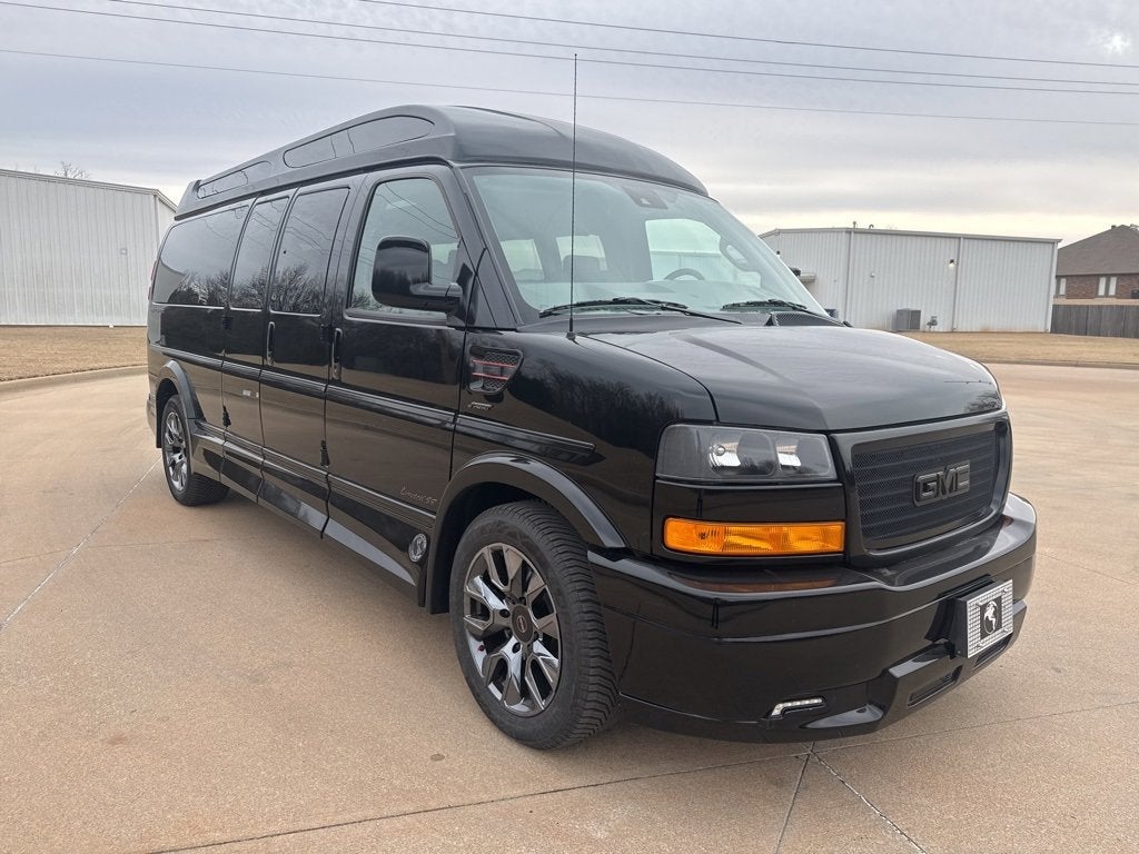 2025 GMC Savana Cargo 2500 Work Van
