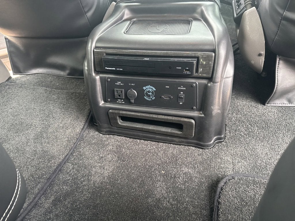 2025 GMC Savana Cargo 2500 Work Van