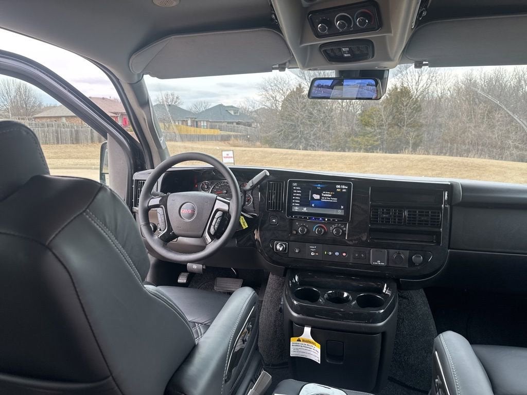 2025 GMC Savana Cargo Work Van