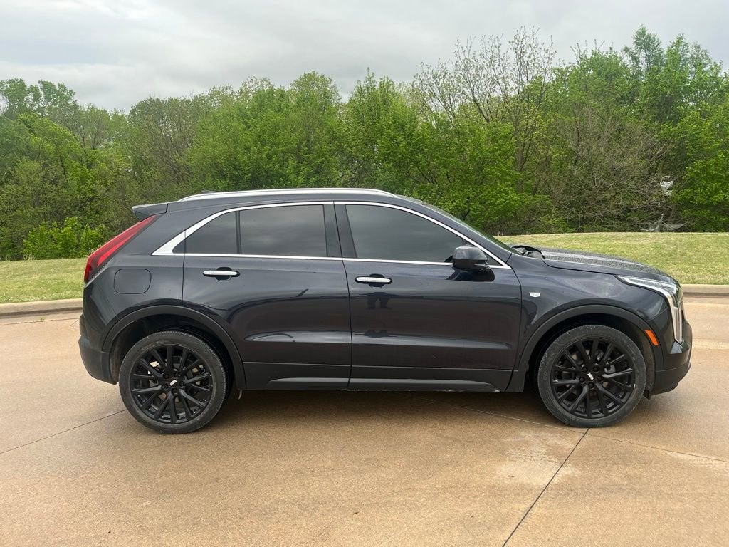 2022 Cadillac XT4 Luxury