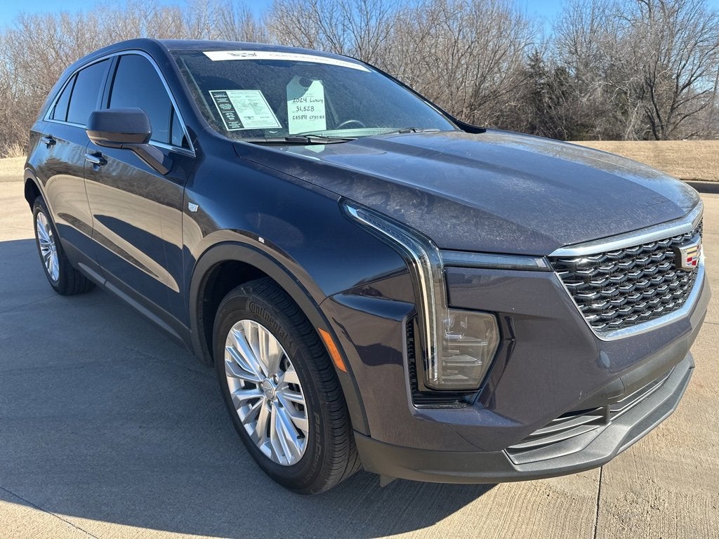 2024 Cadillac XT4 Luxury