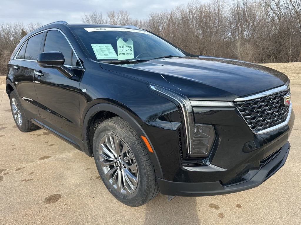 2024 Cadillac XT4 Premium Luxury
